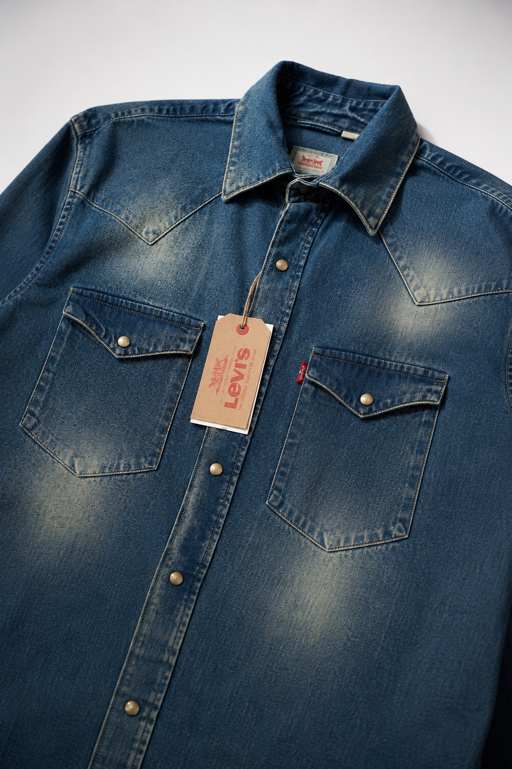 RETRO WARDROBE Vintage Washed Denim Shirt