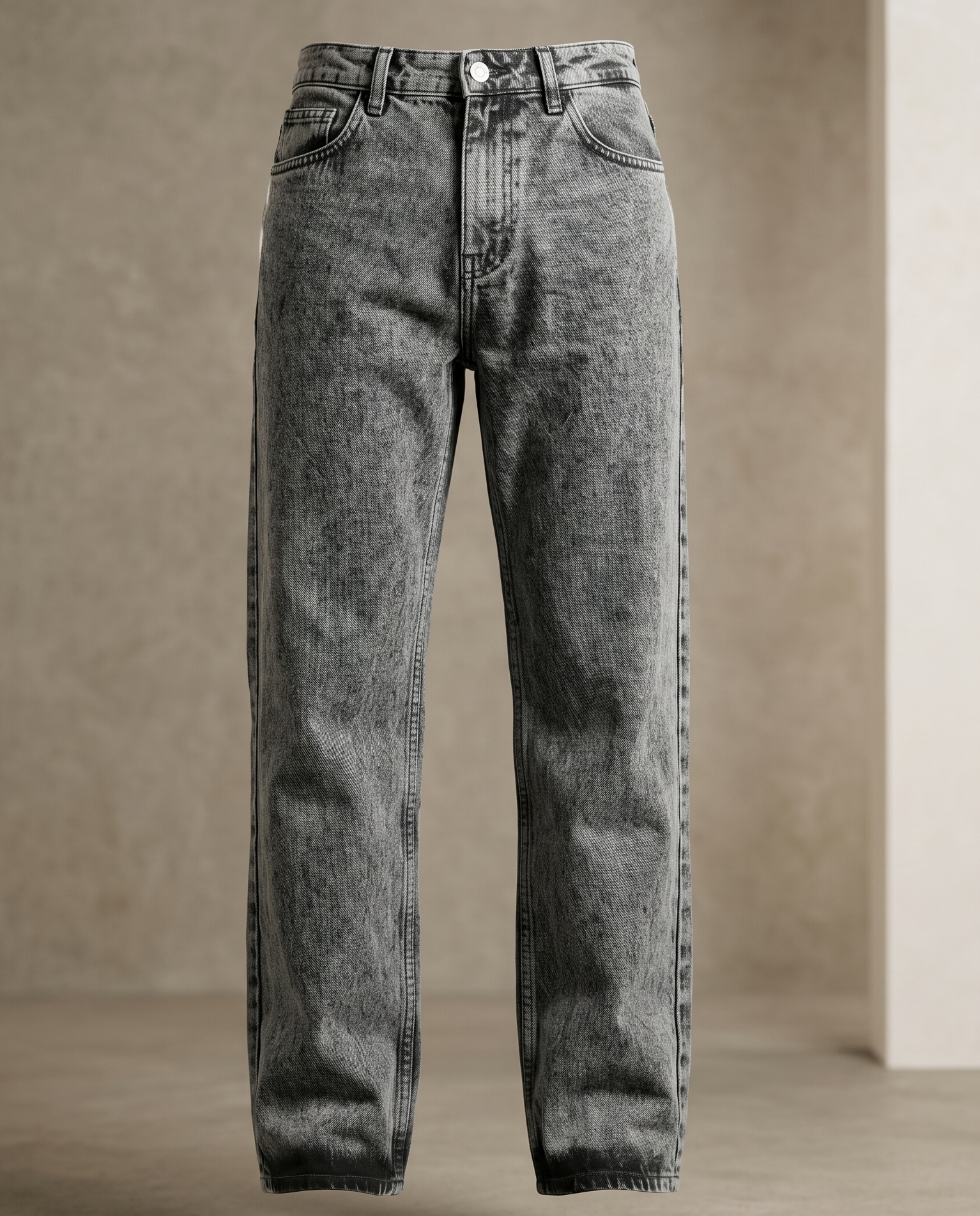 Levi’s Washed Straight Fit Denim Jeans
